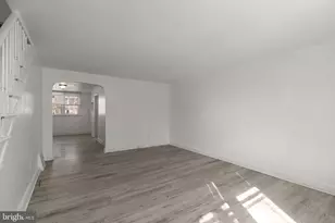 312 W 21st St, Chester, PA 19013 - Photo 5