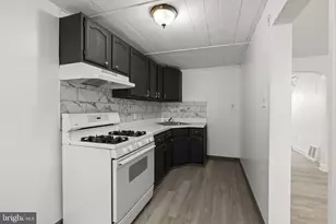 312 W 21st St, Chester, PA 19013 - Photo 9