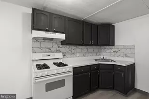 312 W 21st St, Chester, PA 19013 - Photo 11