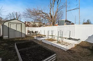 8016 Arlington Ave, Upper Darby, PA 19082 - Photo 23