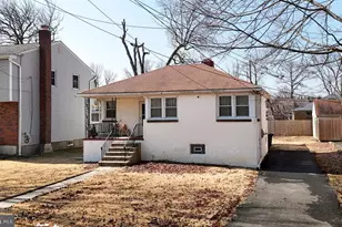 32 Bonsall Ave, Aldan, PA 19018 - Photo 7