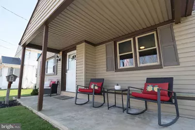 929 Galbraith, Upper Chichester, PA 19061 - Photo 5