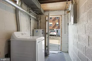 200 Willowbrook Ave, Folsom, PA 19033 - Photo 27