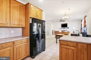 2431 Gilbert St, Broomall, PA 19008 - Photo 9