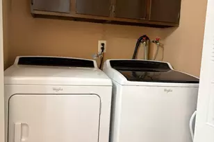 6510 Hilltop Dr, Brookhaven, PA 19015 - Photo 9