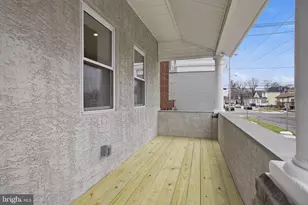 206 Bartram Ave, Essington, PA 19029 - Photo 5