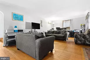 800 Collenbrook Ave, Drexel Hill, PA 19026 - Photo 3