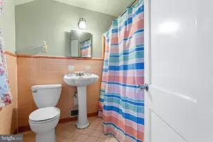 800 Collenbrook Ave, Drexel Hill, PA 19026 - Photo 15