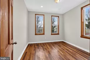 4 S 6th St, Darby, PA 19023 - Photo 25