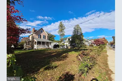 108 S Clifton Avenue, Aldan, PA 19018 - Photo 3