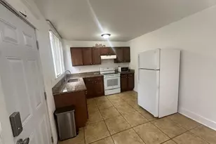 1613 Edgmont Ave, Chester, PA 19013 - Photo 7