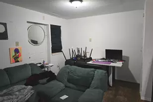 1011 Remington St, Chester, PA 19013 - Photo 5