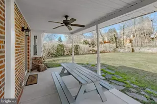 1628 Surrey Ln, Havertown, PA 19083 - Photo 43