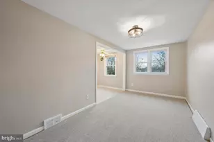 221 Park Dr, Glenolden, PA 19036 - Photo 7