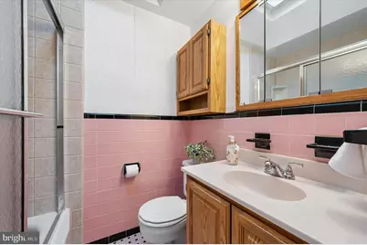 221 Park Drive, Glenolden, PA 19036 - Photo 17