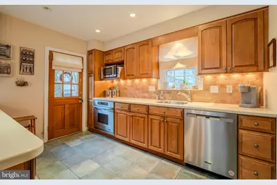 1604 Earlington Road, Havertown, PA 19083 - Photo 15