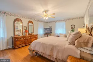 1604 Earlington Rd, Havertown, PA 19083 - Photo 25