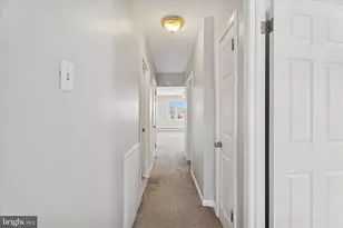 811 Burmont Rd, Drexel Hill, PA 19026 - Photo 11