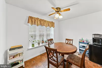 1356 Putnam Boulevard #9, Wallingford, PA 19086 - Photo 3