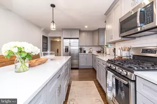 8 Myrtle Ave, Havertown, PA 19083 - Photo 13