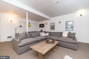 8 Myrtle Ave, Havertown, PA 19083 - Photo 35