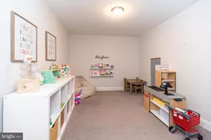 8 Myrtle Ave, Havertown, PA 19083 - Photo 19