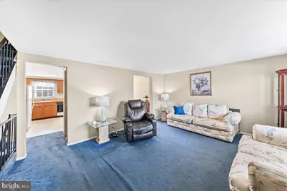 15 Colonial Circle, Aston, PA 19014 - Photo 3