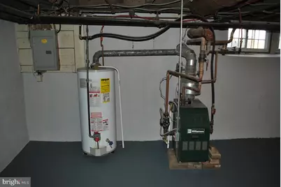 125 E Avon Road, Brookhaven, PA 19015 - Photo 37