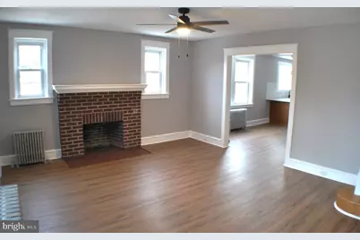 125 E Avon Road, Brookhaven, PA 19015 - Photo 3