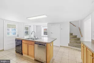 1834 Meetinghouse Rd, Upper Chichester, PA 19061 - Photo 17