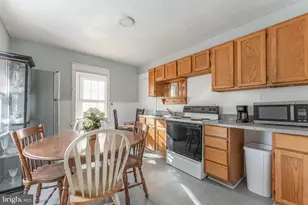 150 Kedron Ave, Folsom, PA 19033 - Photo 5