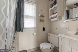 150 Kedron Ave, Folsom, PA 19033 - Photo 33