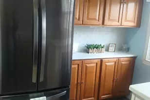 325 Westpark Ln, Clifton Heights, PA 19018 - Photo 9