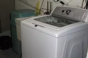 325 Westpark Ln, Clifton Heights, PA 19018 - Photo 33