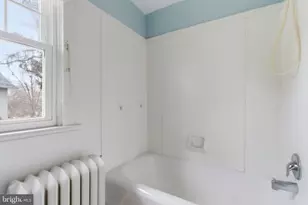 530 E Manoa Rd, Havertown, PA 19083 - Photo 11