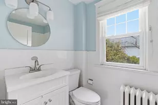 530 E Manoa Rd, Havertown, PA 19083 - Photo 15