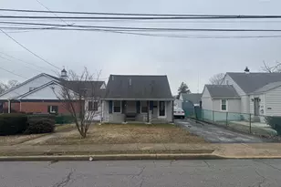 914 Anderson Ave, Marcus Hook, PA 19061 - Photo 1