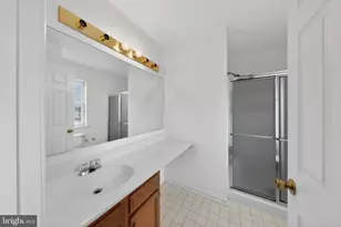 189 Moria Pl, Aston, PA 19014 - Photo 25