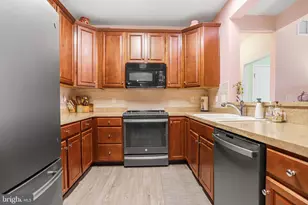 1022 Creekside Dr, Brookhaven, PA 19015 - Photo 11