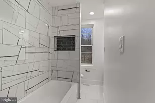 236 Mill St, Darby, PA 19023 - Photo 17