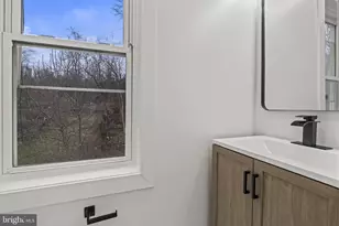 236 Mill St, Darby, PA 19023 - Photo 19