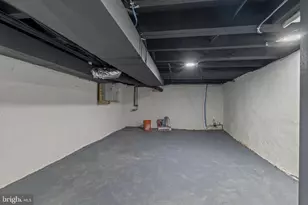 236 Mill St, Darby, PA 19023 - Photo 27