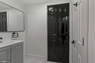 236 Mill St, Darby, PA 19023 - Photo 13