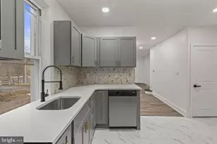 236 Mill St, Darby, PA 19023 - Photo 11