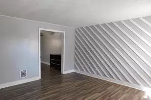 1202 Morton Ave, Chester, PA 19013 - Photo 7