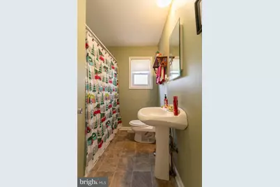 2715 W Dutton Mill Road, Aston, PA 19014 - Photo 9