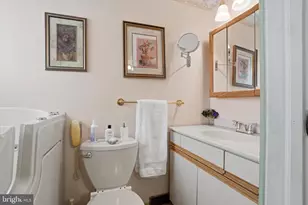 101 Shubrook Ln, Aston, PA 19014 - Photo 25