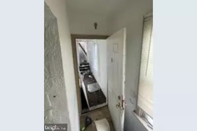 1108 W 3rd Street, Chester, PA 19013 - Photo 21