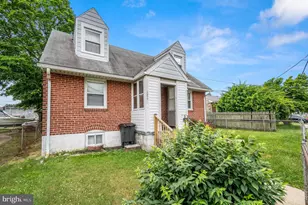 121 N Governor Printz Blvd, Essington, PA 19029 - Photo 1