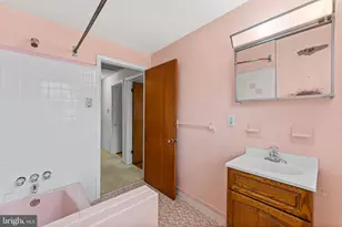 1022 Crozer Ln, Springfield, PA 19064 - Photo 23